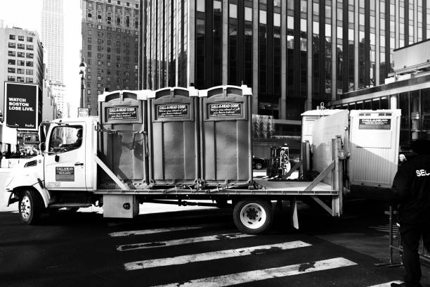 Best Luxury portable toilet rental  in Pinckneyvle, IL